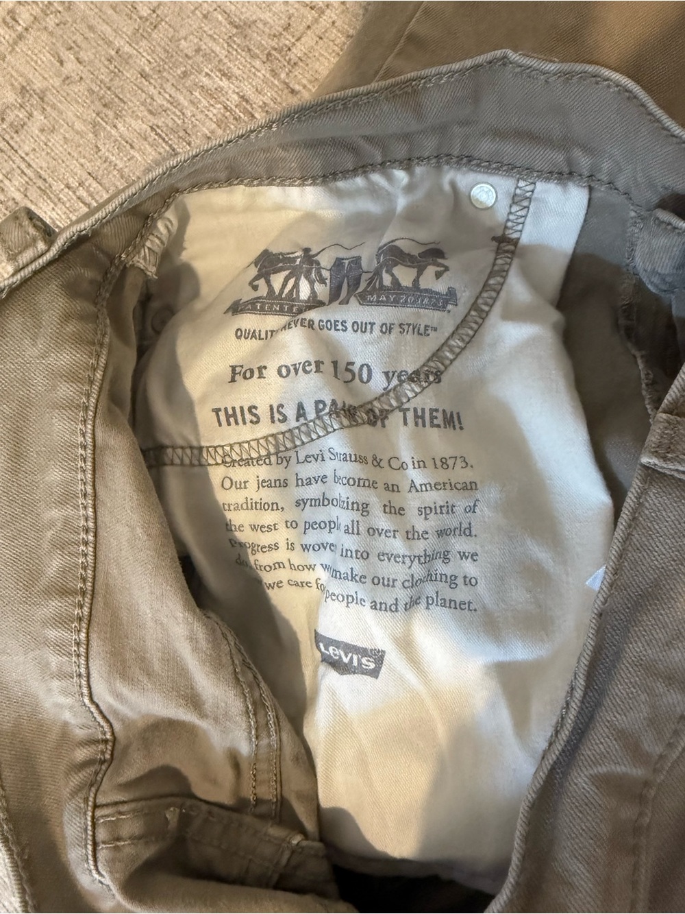 Levi's Slim Jeans in Tan - Picture 3 of 5